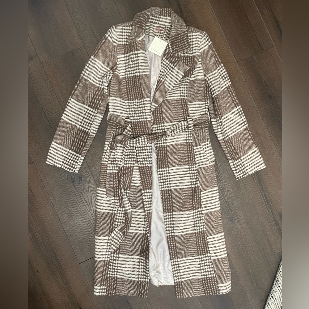 NWT VICI Plaid Pocketed Full Length Coat